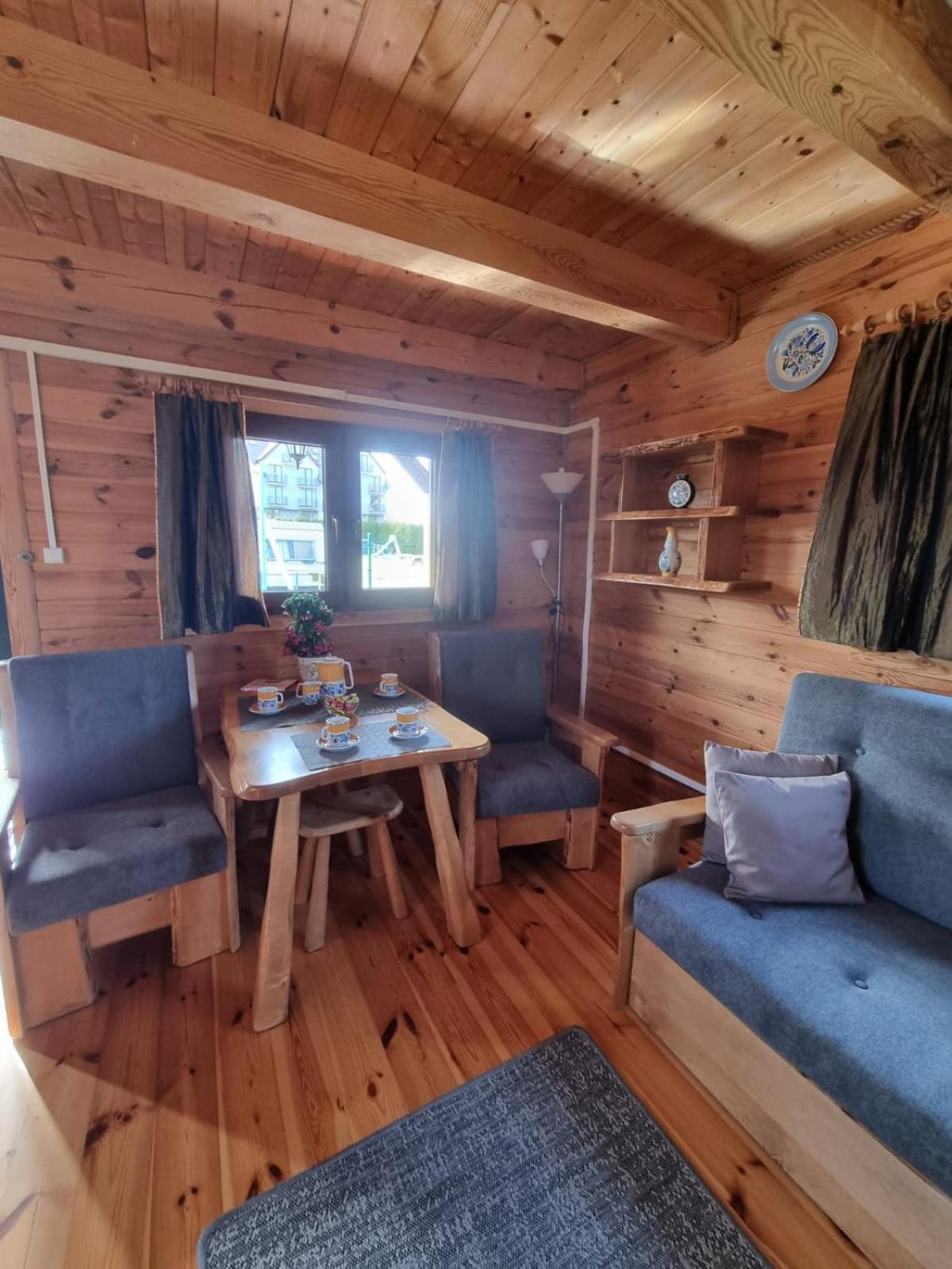 Apartamentowe Domki Drewniane Colorado Villa คาร์เวีย ภายนอก รูปภาพ